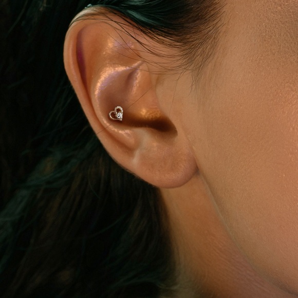 Paved Heart with Contour Heart Top Flat Back - Picture 2 of 6